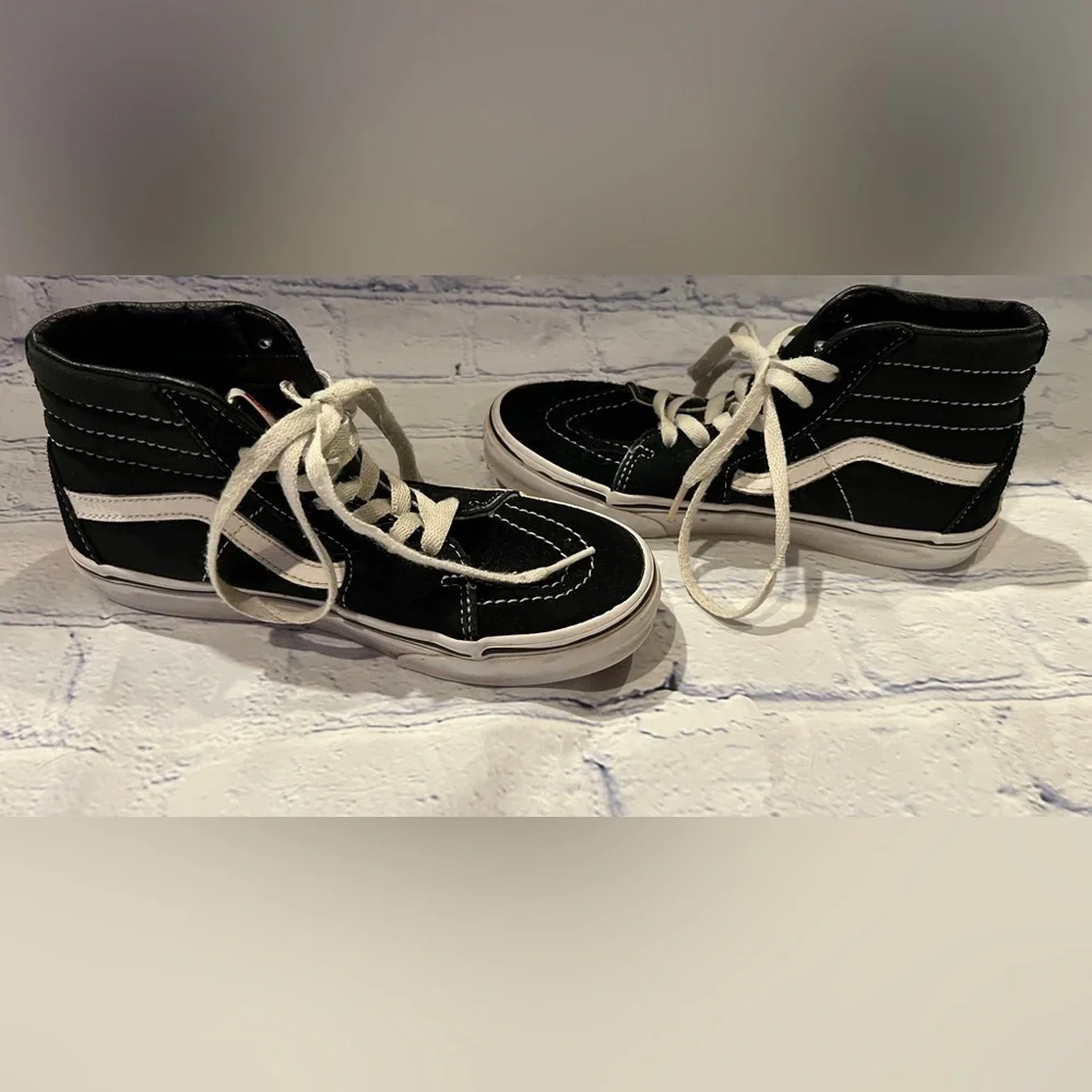 Vans Off The Wall Black High Top Skate Shoes Kid's 3
